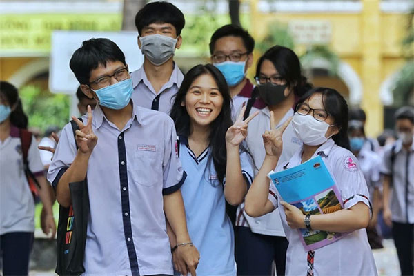 101 trường công bố ĐIỂM CHUẨN đại học 2021: Ngành học không lo thất nghiệp lấy điểm chuẩn chỉ 15-3