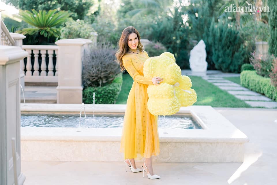 Qua 3 lần sinh nở, bà mẹ U60 vẫn gây choáng vì vóc dáng cực phẩm nhờ duy trì thói quen này suốt 20 năm-4