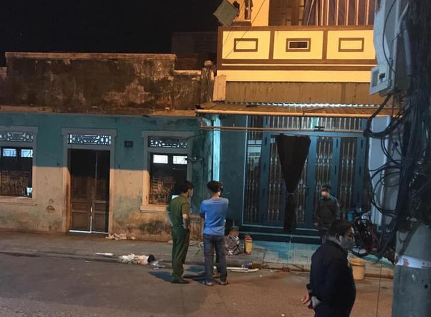 Công an thông tin nguyên nhân vụ chồng ôm vợ châm lửa tự thiêu bỏ lại 3 con nhỏ-2