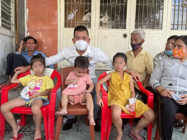 Bi kịch gia đình vụ chồng tẩm xăng tự thiêu rồi ôm vợ cùng chết ở Huế: Tương lai mịt mù của 3 đứa trẻ thơ-3