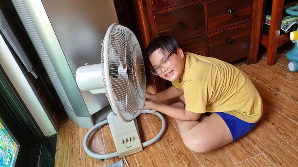 Các con nghỉ dịch, ông bố Xuân Bắc bày cách cha mẹ cai nghiện” điện tử - TV cho trẻ, MC Đặng Diễm Quỳnh bình luận hài hước-5