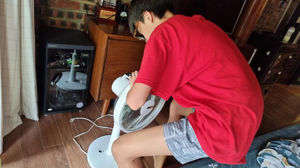 Các con nghỉ dịch, ông bố Xuân Bắc bày cách cha mẹ cai nghiện” điện tử - TV cho trẻ, MC Đặng Diễm Quỳnh bình luận hài hước-6