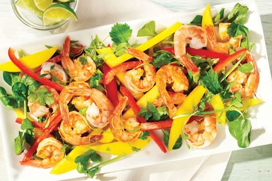 Cách làm gỏi xoài tôm khô chua ngọt ăn là ghiền