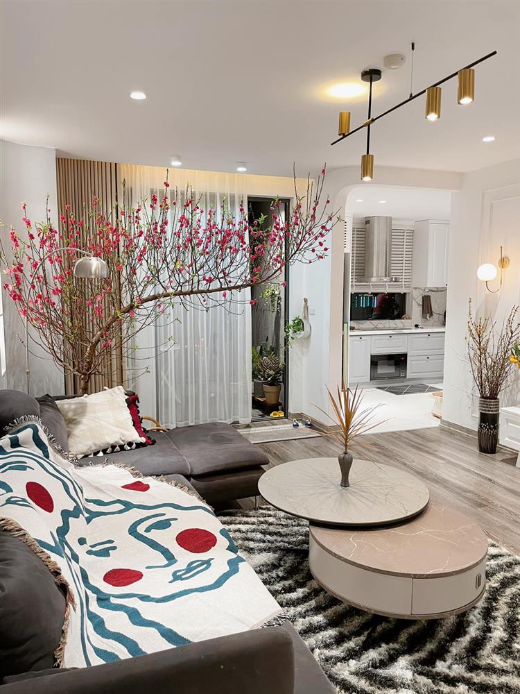 Vợ chồng Nghệ An chi 600 triệu tái cấu trúc căn hộ 90m2, góc nào cũng rộng thênh thang ngắm đến đâu ưng đến đó-1