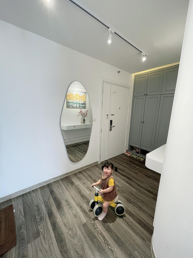 Vợ chồng Nghệ An chi 600 triệu tái cấu trúc căn hộ 90m2, góc nào cũng rộng thênh thang ngắm đến đâu ưng đến đó-10