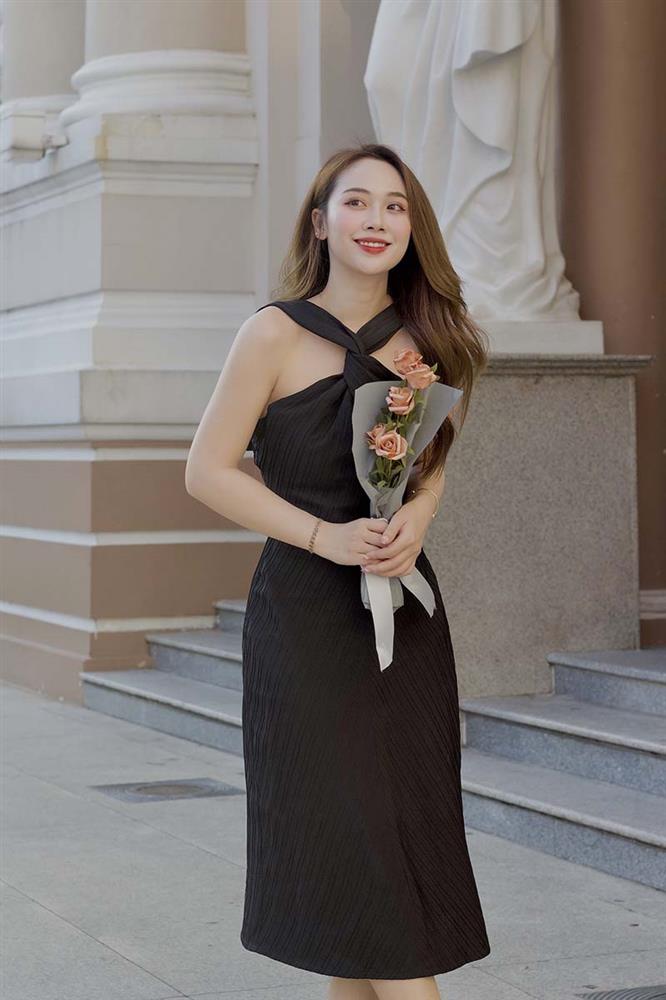 Cô gái bị đồn là F0 lây bệnh cho giám đốc Sở Du lịch Bình Định chơi golf giữa mùa dịch Covid-19 lên tiếng-7