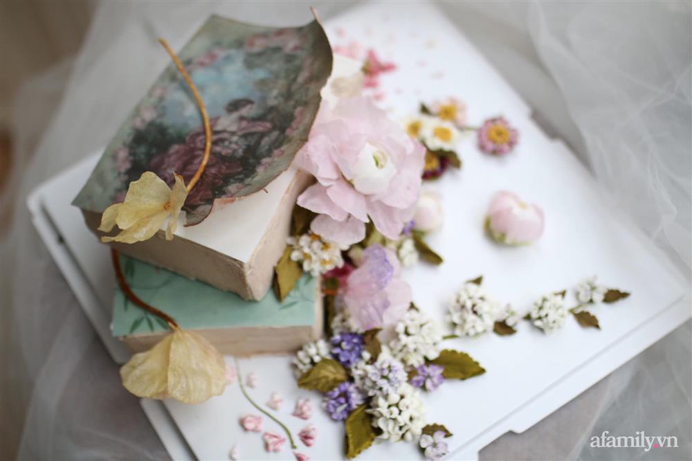 Bỏ việc lương cao, bà mẹ trẻ 9x khởi nghiệp với công việc làm bánh handmade-3