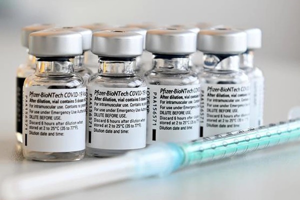 9 triệu thanh thiếu niên Mỹ đã được tiêm vaccine Pfizer, hầu hết chỉ ghi nhận tác dụng phụ nhẹ-1