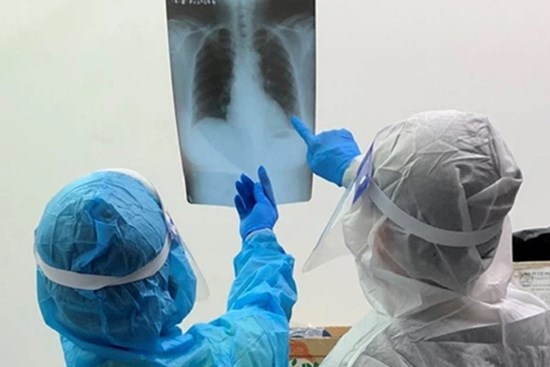 Trưa 5/8, Hà Nội thêm 26 ca dương tính SARS-CoV-2, trong đó có nhân viên giao hàng