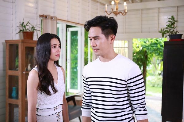 Trách vợ được chiều sướng như tiên vẫn kêu trầm cảm, hôm tôi check camera thì chết sững với bữa cơm gia đình-1