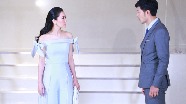 Mắng vợ vô tích sự nấu nồi canh không nên hồn, ai ngờ chỉ với 3 lọ thủy tinh đặt lên bàn, cô đã khiến chồng sáng mắt-2