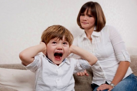 3 tuổi, trẻ sẽ trải qua “thời kỳ nổi loạn đầu tiên” - Cha mẹ nên làm gì để giúp con vượt qua?