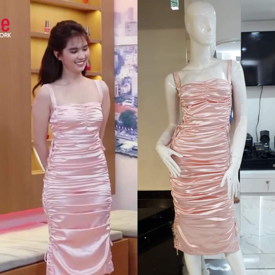 Lý Nhã Kỳ khơi lại màn diện váy nhái muối mặt của Ngọc Trinh, đẳng cấp sang chảnh chênh lệch quá rõ-5