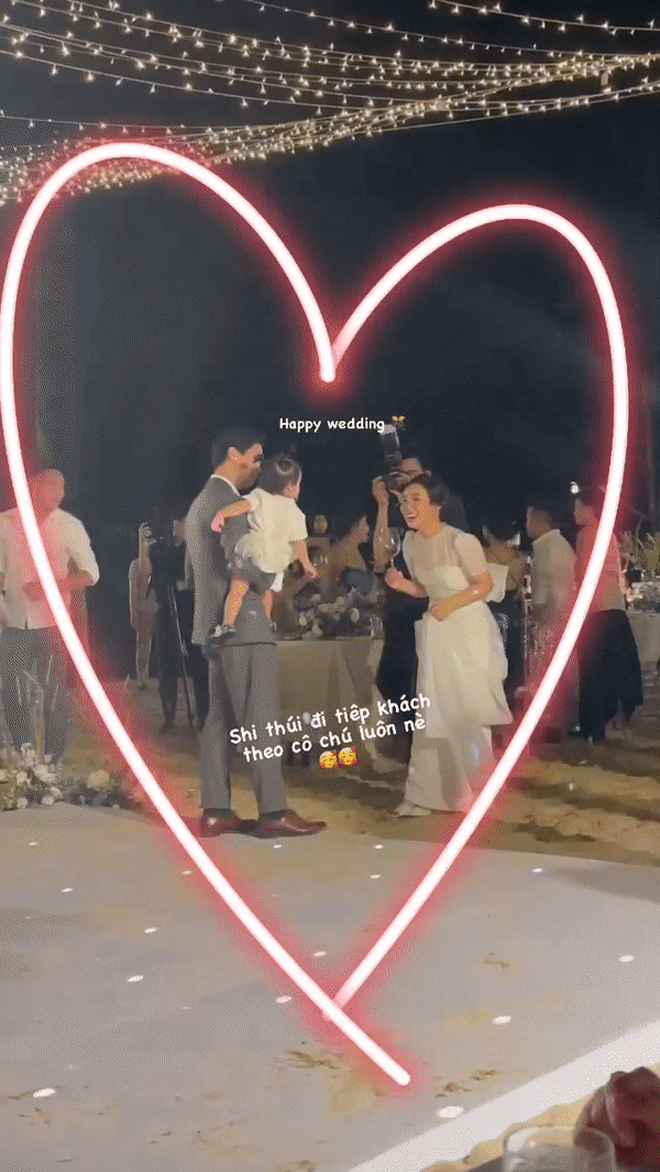 Công Phượng chính thức giải đáp thắc mắc vợ đã đẻ chưa trên sóng livestream của Tư Dũng-3