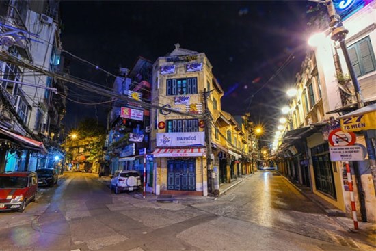 Thường trực Thành ủy Hà Nội nhất trí giãn cách xã hội thêm 15 ngày