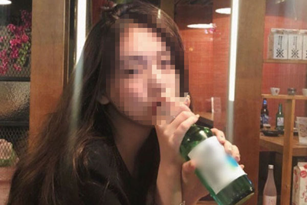 Vợ tôi mua cho mẹ cô ấy váy hàng hiệu giá 2 triệu, mua cho mẹ tôi chỉ 200 nghìn, nhưng tôi thưởng nóng cho vợ 20 triệu vì điều này-3