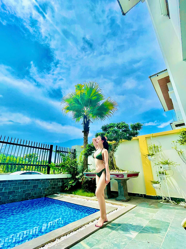 Loạt ảnh sang chảnh chất chơi của vợ quốc dân Tiểu Hý: Dùng đồ hiệu, ở chung cư cao cấp-10