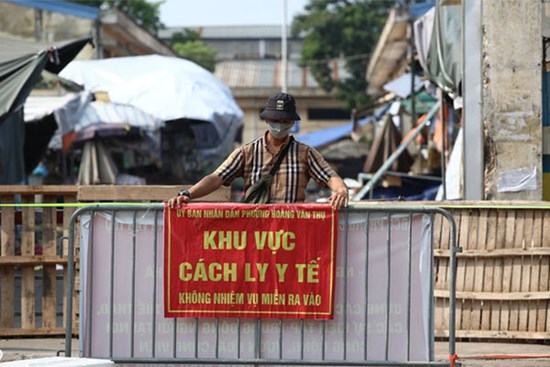 KHẨN: Tìm người đã đến 2 con phố ở trung tâm Hà Nội trong nhiều ngày