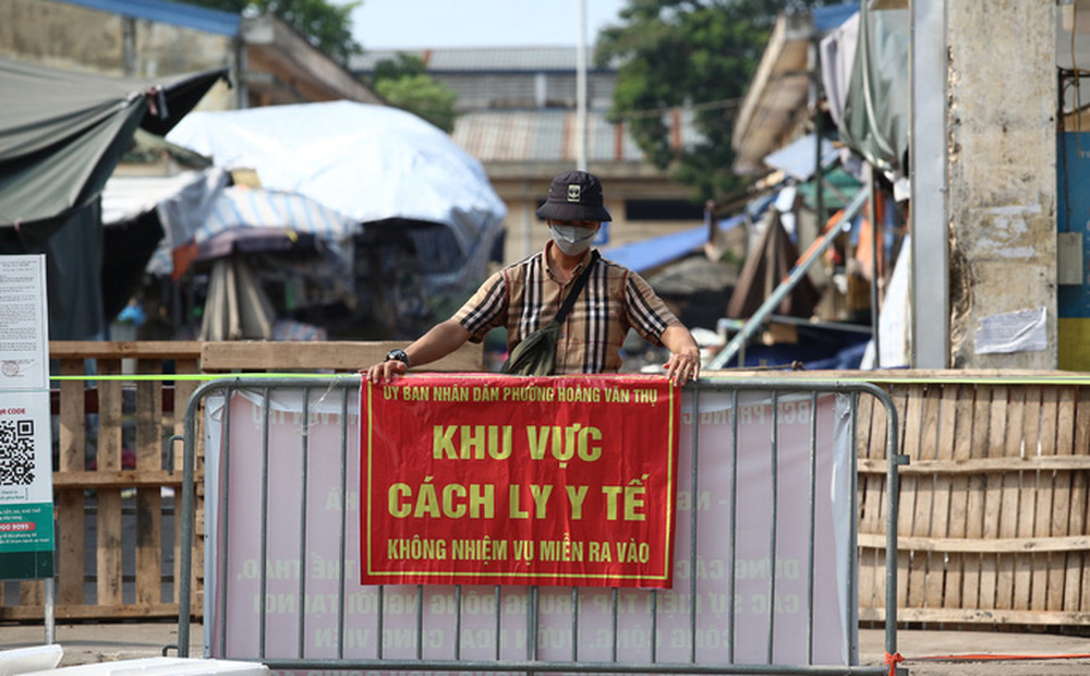 KHẨN: Tìm người đã đến 2 con phố ở trung tâm Hà Nội trong nhiều ngày-1