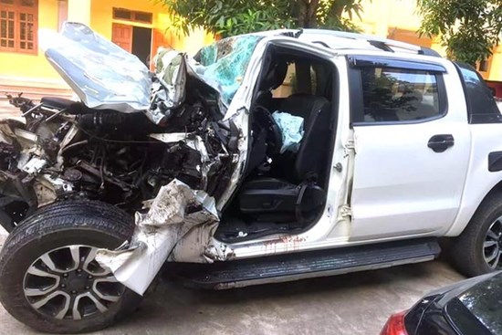 Diễn biến vụ tai nạn lúc nửa đêm khiến 4 cán bộ y tế đi tập huấn tiêm vắc xin Covid-19 thương vong