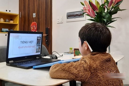 Hà Nội: Học sinh lớp 1, 2 có thể được miễn thi trực tuyến