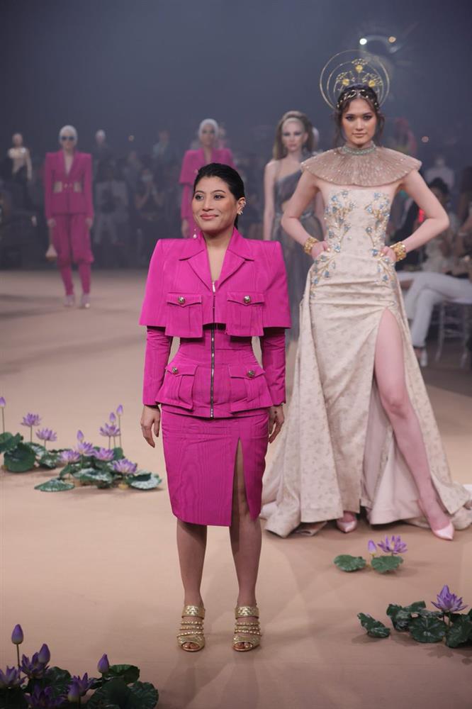 2 nhân vật Hoàng gia: Nhan sắc xấu lạ, nhưng phong cách thời trang thì đỉnh bậc nhất-6