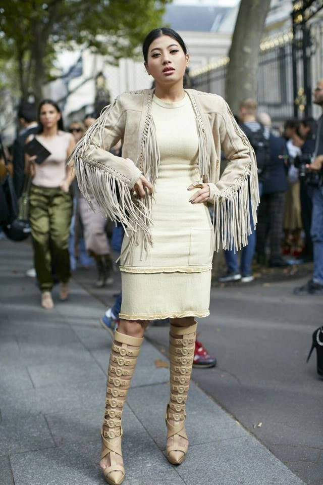 2 nhân vật Hoàng gia: Nhan sắc xấu lạ, nhưng phong cách thời trang thì đỉnh bậc nhất-8