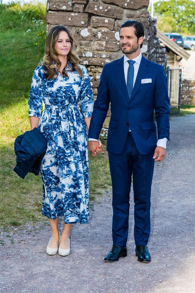 2 nhân vật Hoàng gia: Nhan sắc xấu lạ, nhưng phong cách thời trang thì đỉnh bậc nhất-19