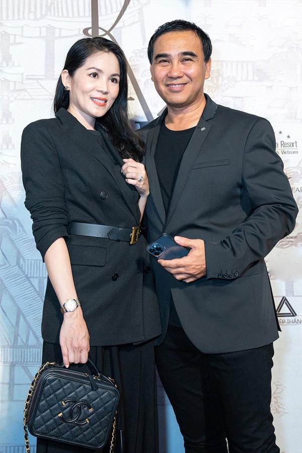 Bà xã Quyền Linh: Từ cơ cực vươn lên thành bà chủ đại gia, nhan sắc mỹ miều đến mức nam MC phải thốt lên 1 câu ngay lần đầu gặp-9