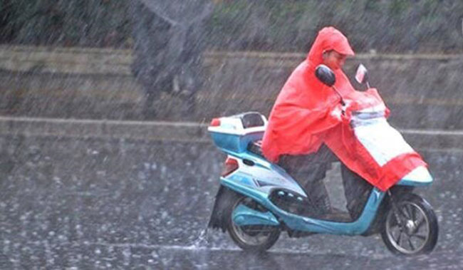 Vợ tôi mua cho mẹ cô ấy váy hàng hiệu giá 2 triệu, mua cho mẹ tôi chỉ 200 nghìn, nhưng tôi thưởng nóng cho vợ 20 triệu vì điều này-2