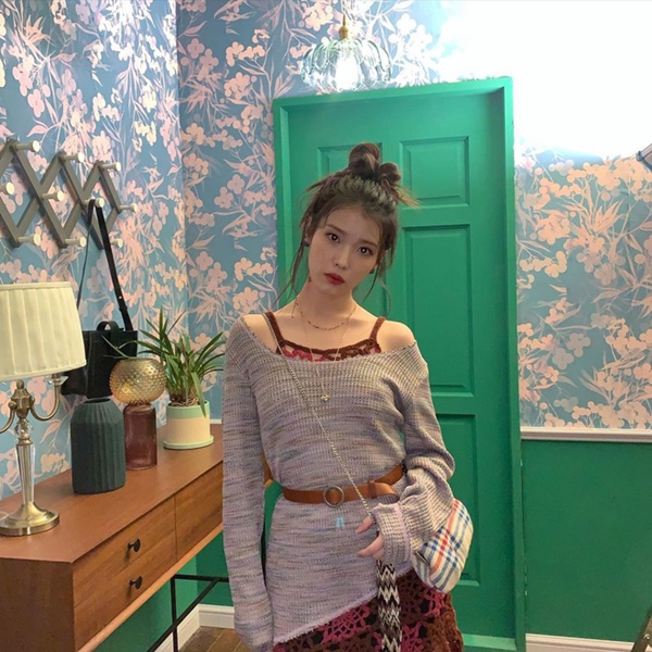 Soi style váy vóc của 5 sao Hàn dân tình muốn đi du lịch cùng nhất: Suzy đơn giản đậm chất bạn gái, Jennie sexy hết nấc, Jisoo cá tính bất ngờ-7