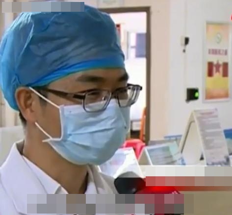 Bé sơ sinh 2 tháng tuổi bị xuất huyết não đột ngột chỉ vì thói quen ăn uống này của mẹ khi ở cữ-3