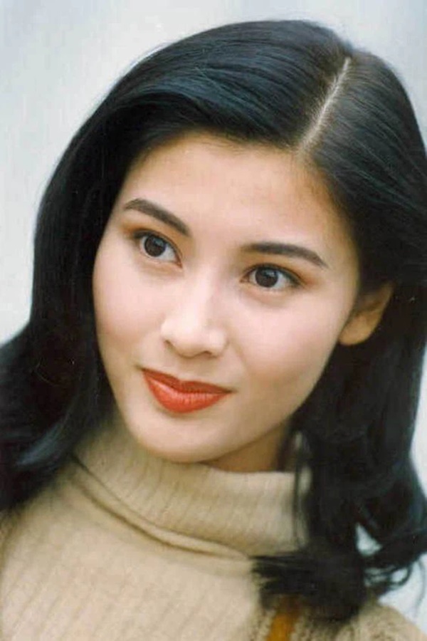 Khi một người phụ nữ bắt đầu già đi và dần lão hóa, cơ thể sẽ xuất hiện 3 chỗ ngày càng chảy xệ - 4 thứ ít đi-1