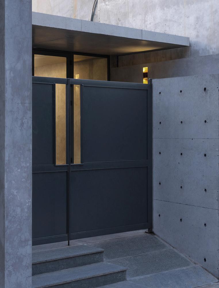 Nhà cấp 4 nhìn như lô cốt nhưng tiện dụng và tiết kiệm của vợ chồng trẻ ở Hà Nội-7