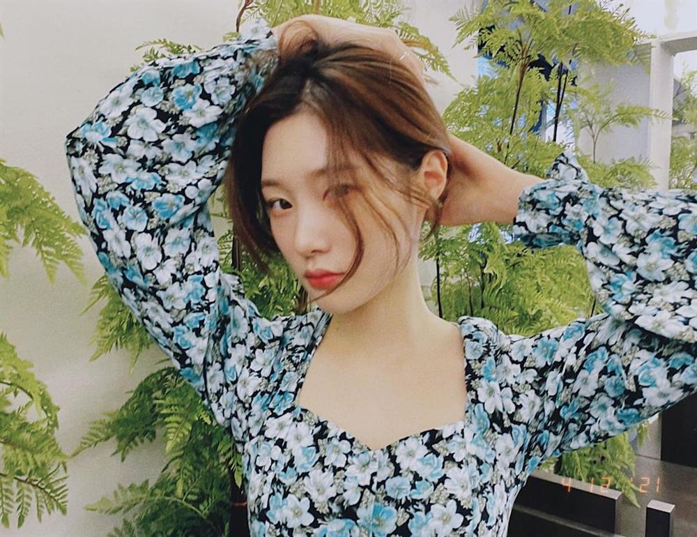 Kiểu váy áo cả Kbiz đang diện: Cứ mặc lên là sang chảnh, vóc dáng nào cũng có thể cân đẹp-15