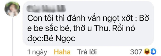 Dạy con học lớp 1, phụ huynh tức điên vì con đánh vần tờ ôm tôm huyền hùm, 7 trừ 2 bằng 9, nhưng xem cách viết chữ mới tấu hài nhất-9