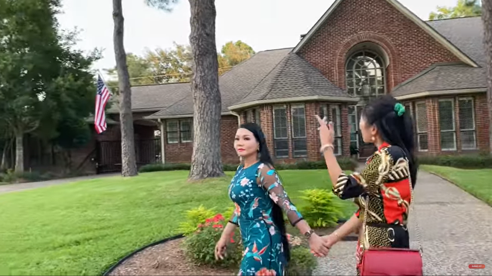 Con dâu hé lộ biệt thự rộng cả ngàn mét vuông của danh ca Thanh Tuyền tại Mỹ-2