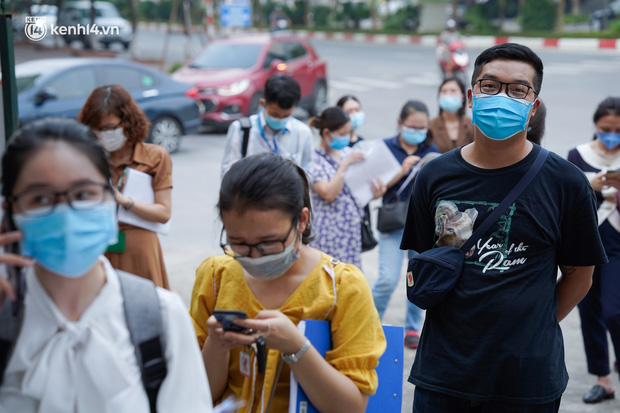 Hà Nội bỏ quy định Giấy đi đường phải có lịch trực, lịch làm việc, văn bản phân công nhiệm vụ của cơ quan, đơn vị-1