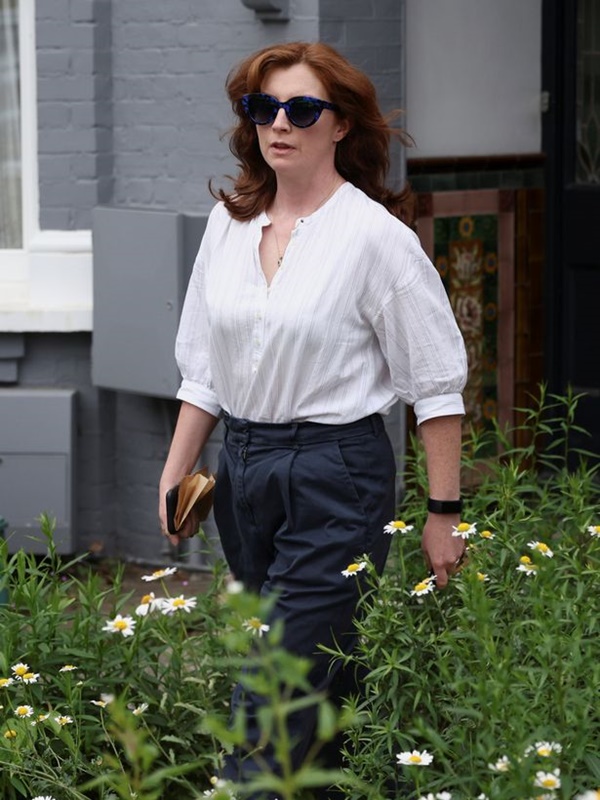 Cựu Bộ trưởng Y tế Anh ngoại tình với trợ lý trở về nhà và cách hành xử cao tay của người vợ gây chú ý-2