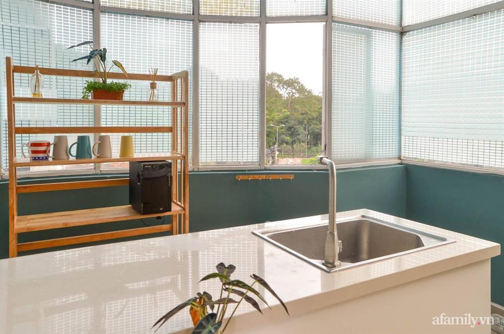 Chàng trai Sài Gòn cải tạo căn hộ trên tầng áp mái thành không gian sống đẹp mê mẩn-3