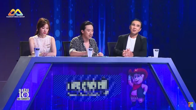 Quyền Linh: Tôi về đến nhà thấy Trấn Thành ngồi gục trước cửa mà thương lắm-3