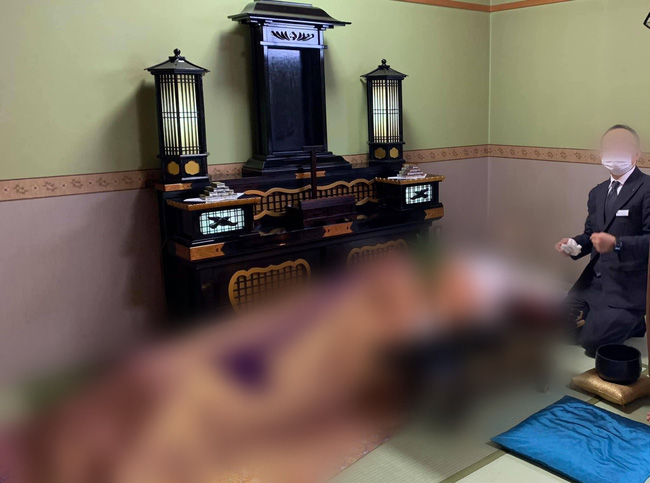 Xúc động cảnh bên trong buổi tang lễ của nam du học sinh Việt tử vong tại Nhật, hoa và mọi thứ đã đầy đủ, chỉ mong sớm được gặp người thân vào lúc này-5