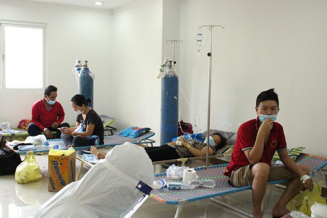 Nhiều F0 cách ly tại nhà diễn biến nặng chưa được hỗ trợ y tế kịp thời-3