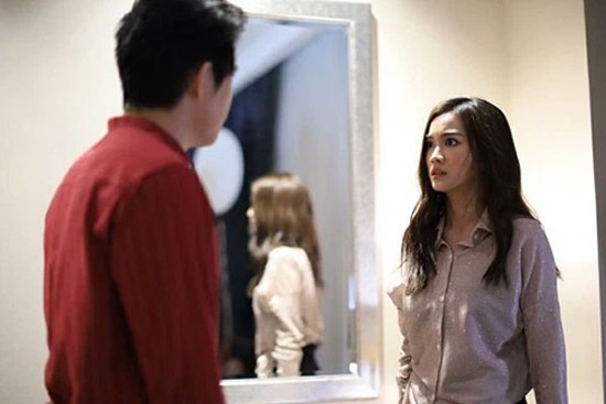 Nói dối vợ đi công tác rồi vét sạch tiền đến với người tình, sau 5 ngày trở về chồng chết lặng nhìn cảnh tượng trong nhà