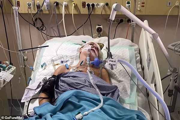 Blogger xinh đẹp một mình đến Bali du lịch rồi gặp nạn thương tâm, gia đình bất lực chỉ có thể theo dõi từ xa-1