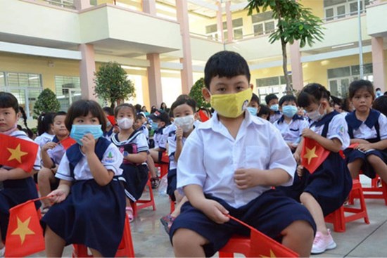 5 tỉnh, thành cho học sinh tựu trường từ 1/9