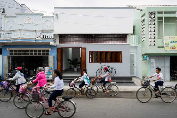 Cải tạo nhà cấp 4 gần 60 năm tuổi, lưu giữ nét xưa cũ nhưng vẫn hiện đại-1