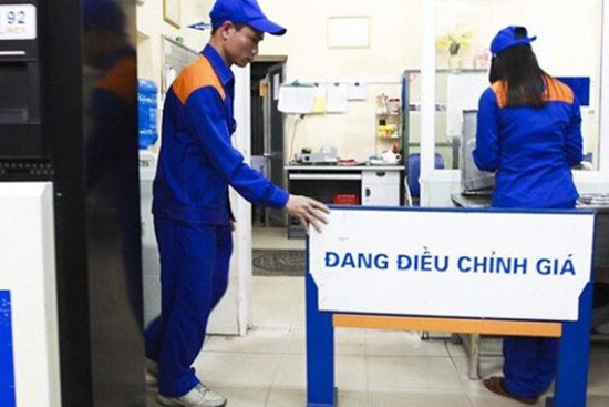 Thông tin chính thức về việc điều chỉnh giá xăng dầu từ 15h chiều nay