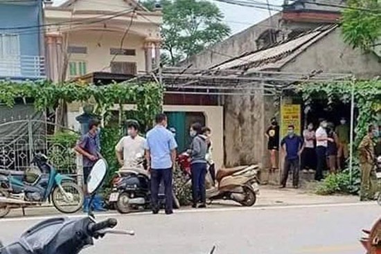 Phú Thọ: Phát hiện 1 phụ nữ cùng người đàn ông hàng xóm tử vong trong căn nhà khóa trái