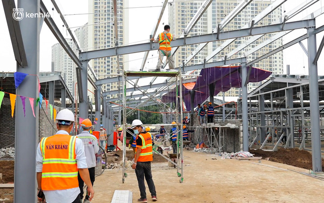 Ảnh: Bệnh viện dã chiến lớn nhất Hà Nội ra sao sau nửa tháng thần tốc xây dựng?-4